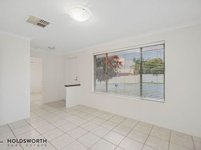 3 Ellenbrae Place, Marangaroo WA 6064