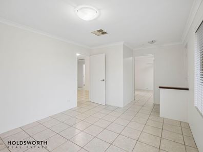 3 Ellenbrae Place, Marangaroo WA 6064