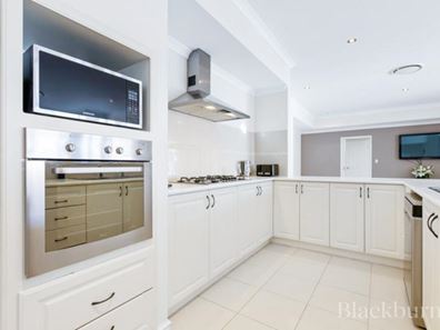 11 Bramshott Approach, Butler WA 6036