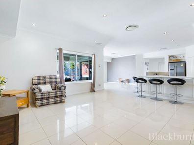 11 Bramshott Approach, Butler WA 6036