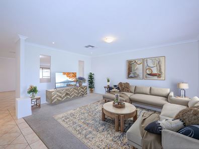 14 Cadoux Promenade, Canning Vale WA 6155