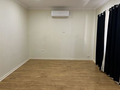 4 Watts Place, Baynton WA 6714