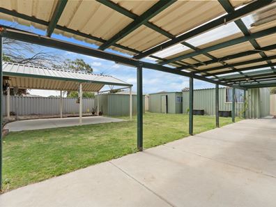 9 Helena Road, Cooloongup WA 6168