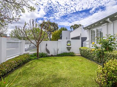 22 Waverley Street, South Perth WA 6151