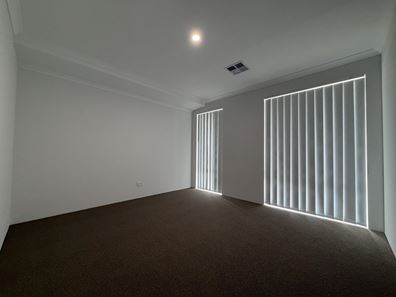 17 Lexicon Road, Yanchep WA 6035