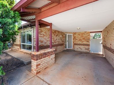 12A Tindals Crescent, Hannans WA 6430