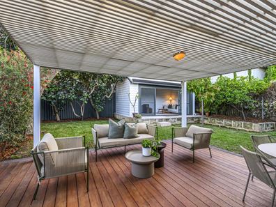 8 Saunders Street, Swanbourne WA 6010