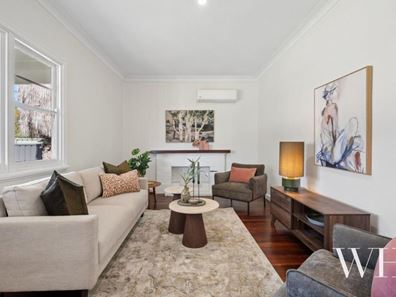 2B Nicholas Crescent, Hilton WA 6163
