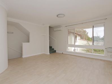 Unit 4/45 McCallum Ln, Victoria Park WA 6100