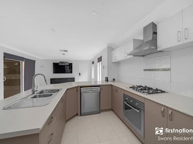 25 Marden Grange, Aveley WA 6069