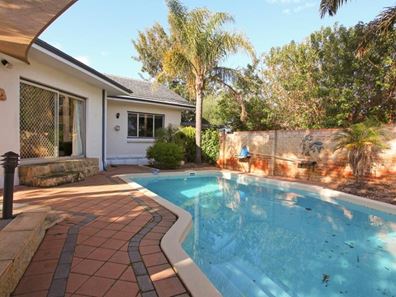 88C Redwood Crescent, Melville WA 6156