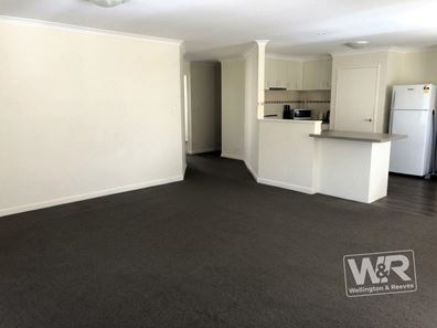 4/300 Albany Highway, Centennial Park WA 6330