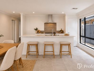 22 Killarney Loop, Gosnells WA 6110