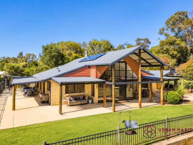2 Glazier Grove, Wellard WA 6170
