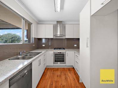 18 Kettering Way, Huntingdale WA 6110