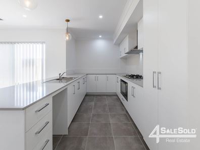 25 Scala Gardens, Yangebup WA 6164