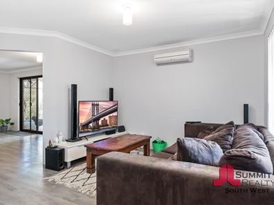 13 Carr Place, Usher WA 6230