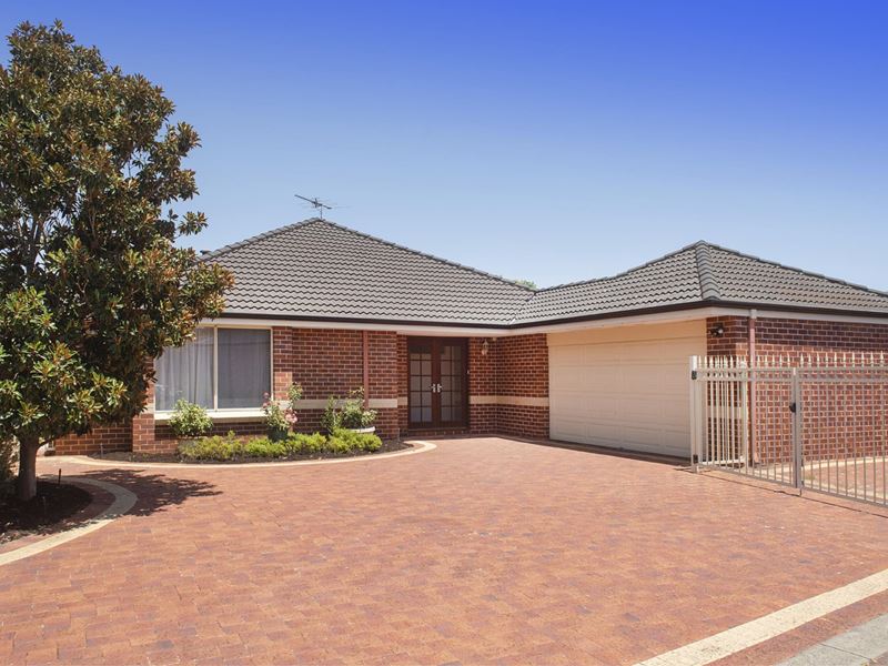 12 Seattle Court, Quindalup WA 6281