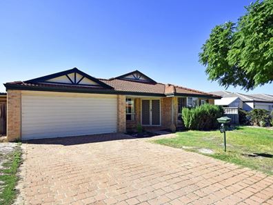 44 Starbush Crescent, Ellenbrook WA 6069