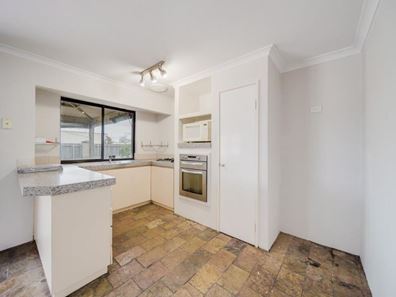 51 Woodleigh Gardens, Ballajura WA 6066