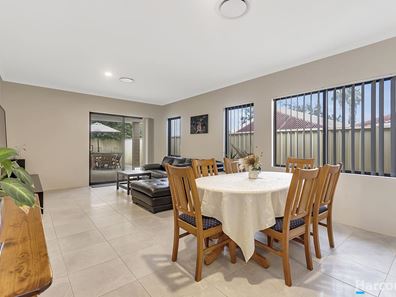 9a Huntsville Court, Wanneroo WA 6065