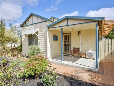 24 GILBERTON STREET, South Kalgoorlie WA 6430