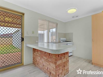 14 Baxter Close, Huntingdale WA 6110