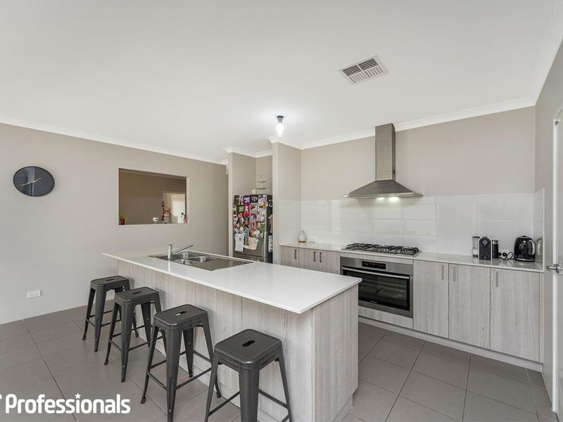 5 Wonnich Street, Byford