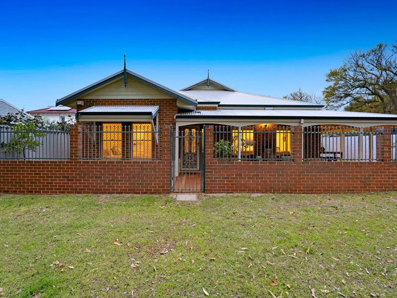 241A Ninth Avenue, Inglewood
