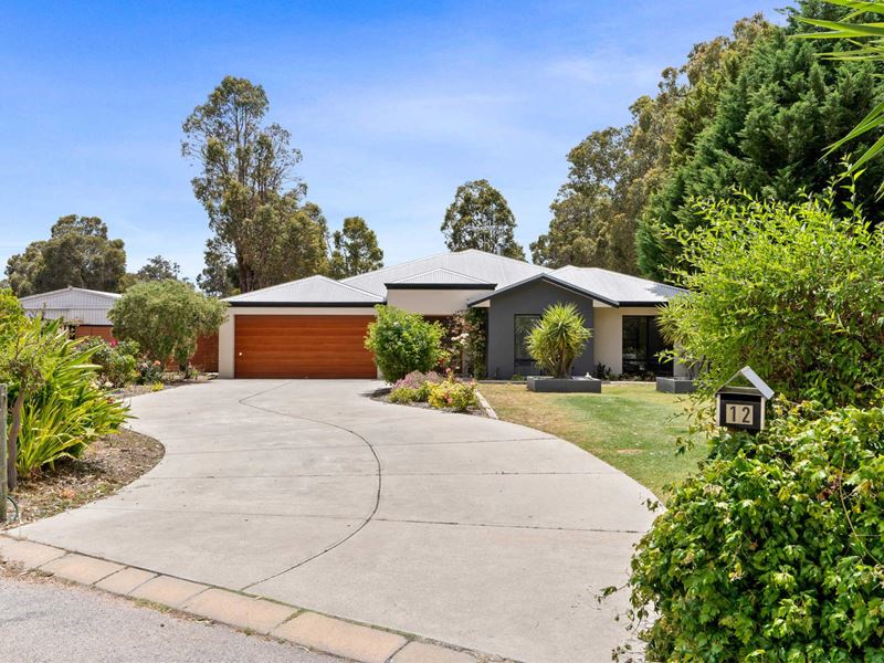 12 Turner Court, Mount Helena