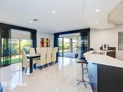 27 Fairweather Drive, Piara Waters WA 6112