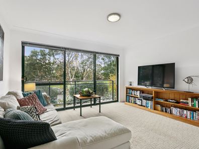 1/13-17 Groves Avenue, Attadale WA 6156