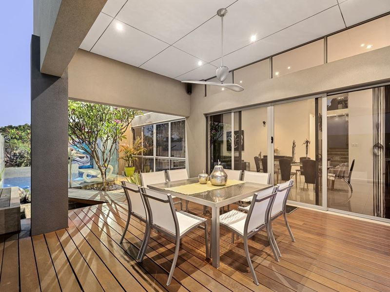4 Walney Way, Dianella