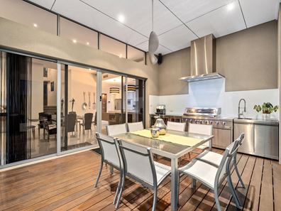 4 Walney Way, Dianella WA 6059