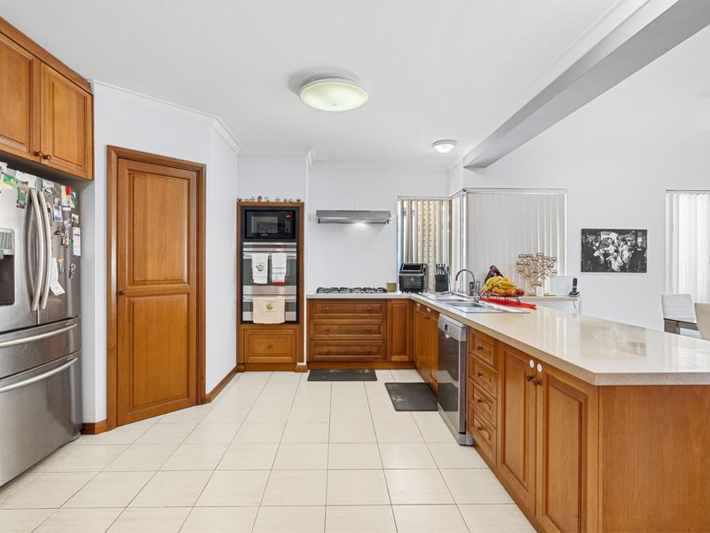 4 Stevenson Way, Spearwood