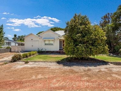 64 Ogden Street, Collie WA 6225