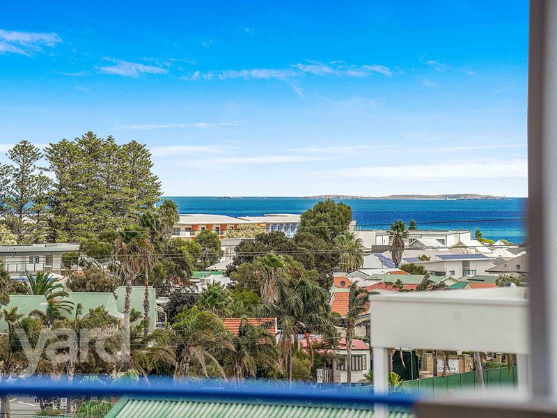 8/12 Boyd Crescent, Hamilton Hill