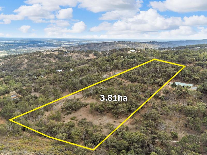 38 Tarbenian Way, Brigadoon