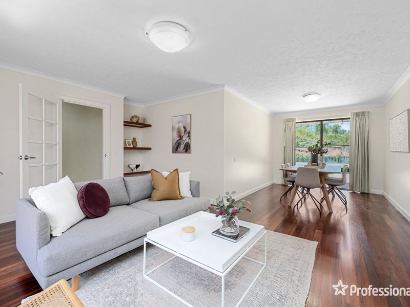22 Benbullen Blvd, Kingsley