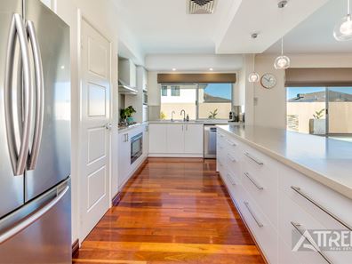 10 Codrington  Street, Southern River WA 6110