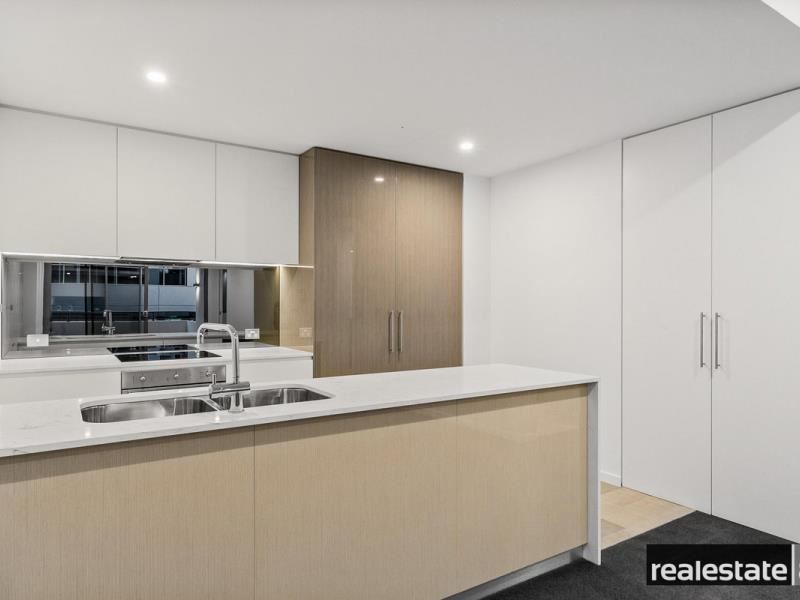 201/8 Moreau Parade, East Perth
