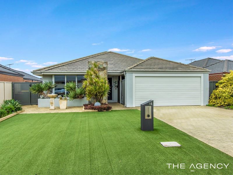 15 Lucky Bay Road, Secret Harbour