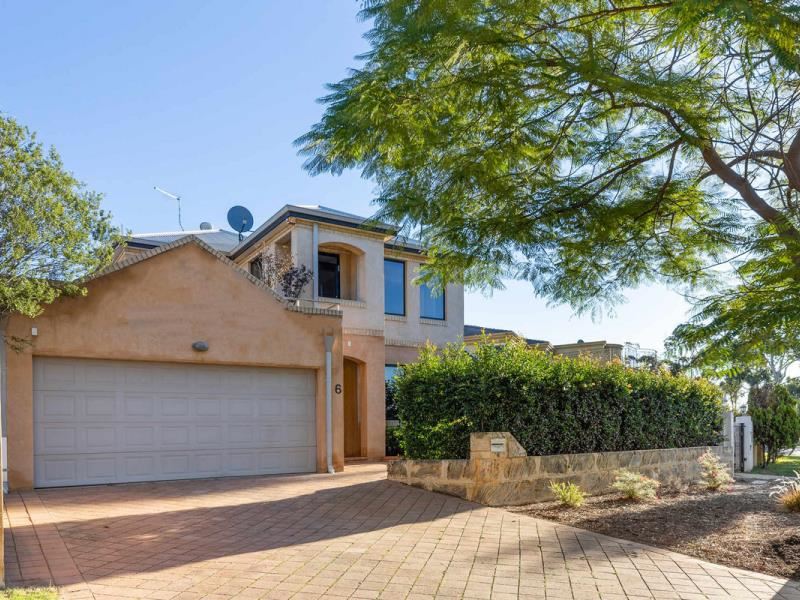 6 Stockdale Crescent, Wembley Downs