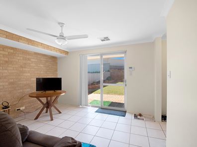 1/98 & 2/96 Glenfield Beach Drive, Drummond Cove WA 6532