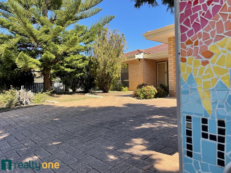 14 Sullivan Way, Kardinya