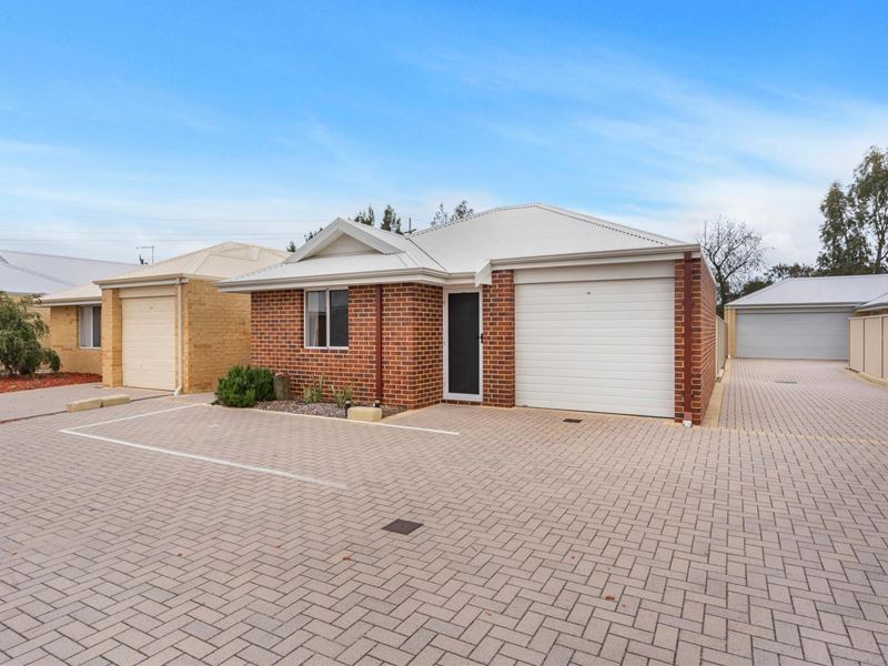 11/100 Wittenoom Road, High Wycombe WA 6057