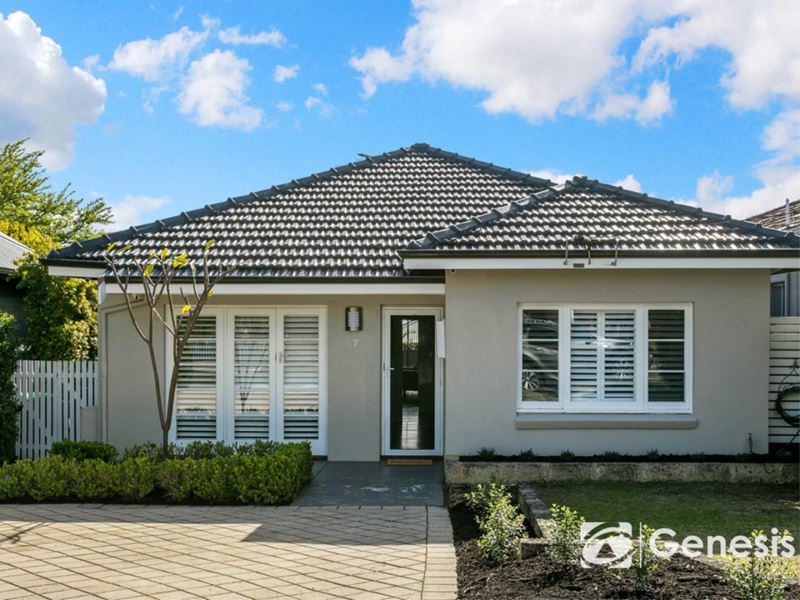 17 East Street, Mount Hawthorn WA 6016