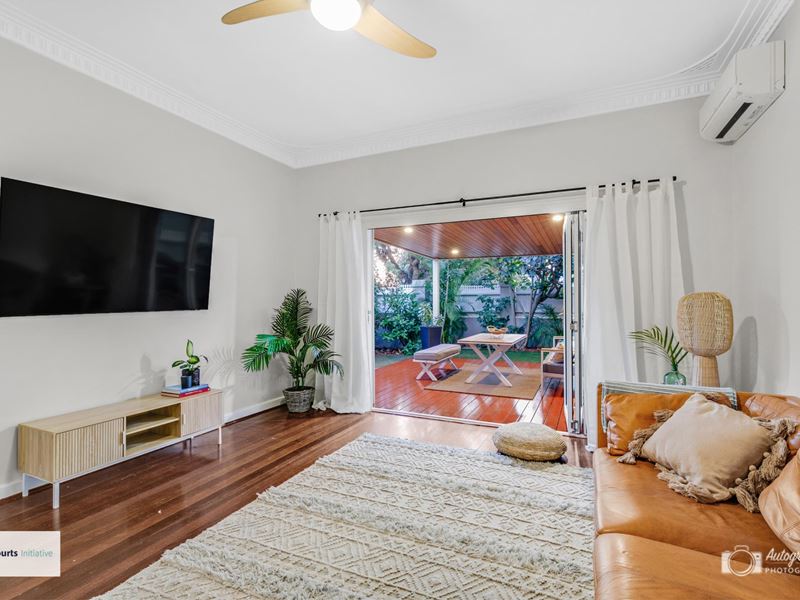 208 Grand Promenade, Doubleview