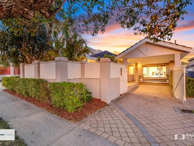 208 Grand Promenade, Doubleview WA 6018