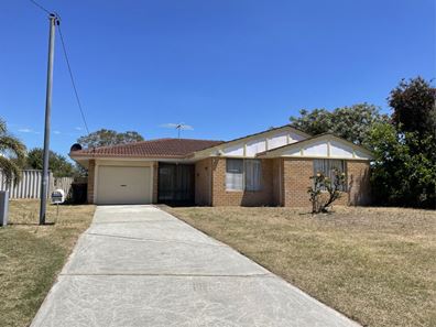 8 Moore Court, Cooloongup WA 6168
